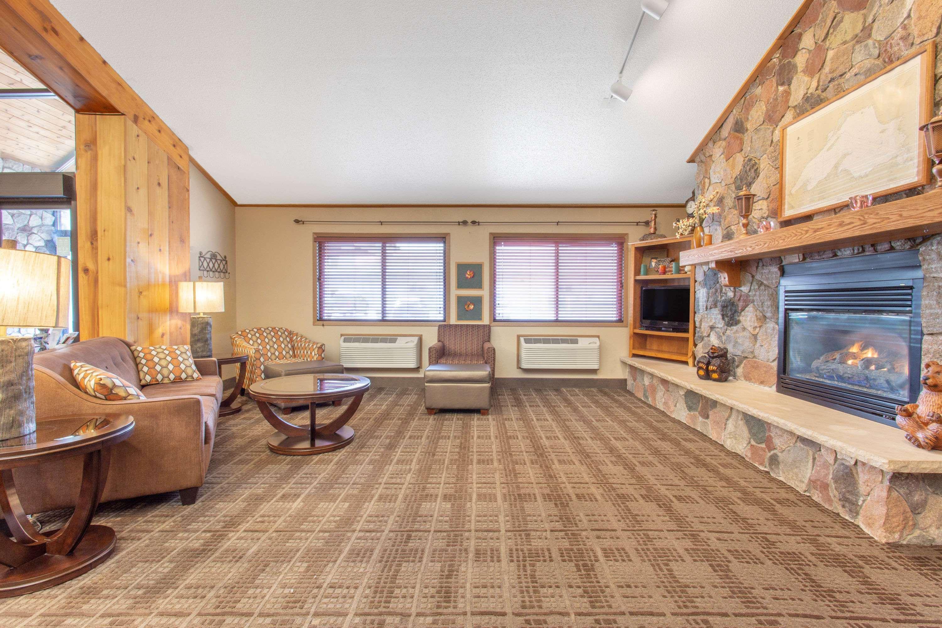 Americinn By Wyndham Calumet Buitenkant foto